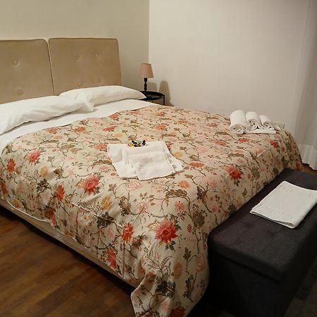 Bed and Breakfast Le 5 Vie Bérgamo Exterior foto