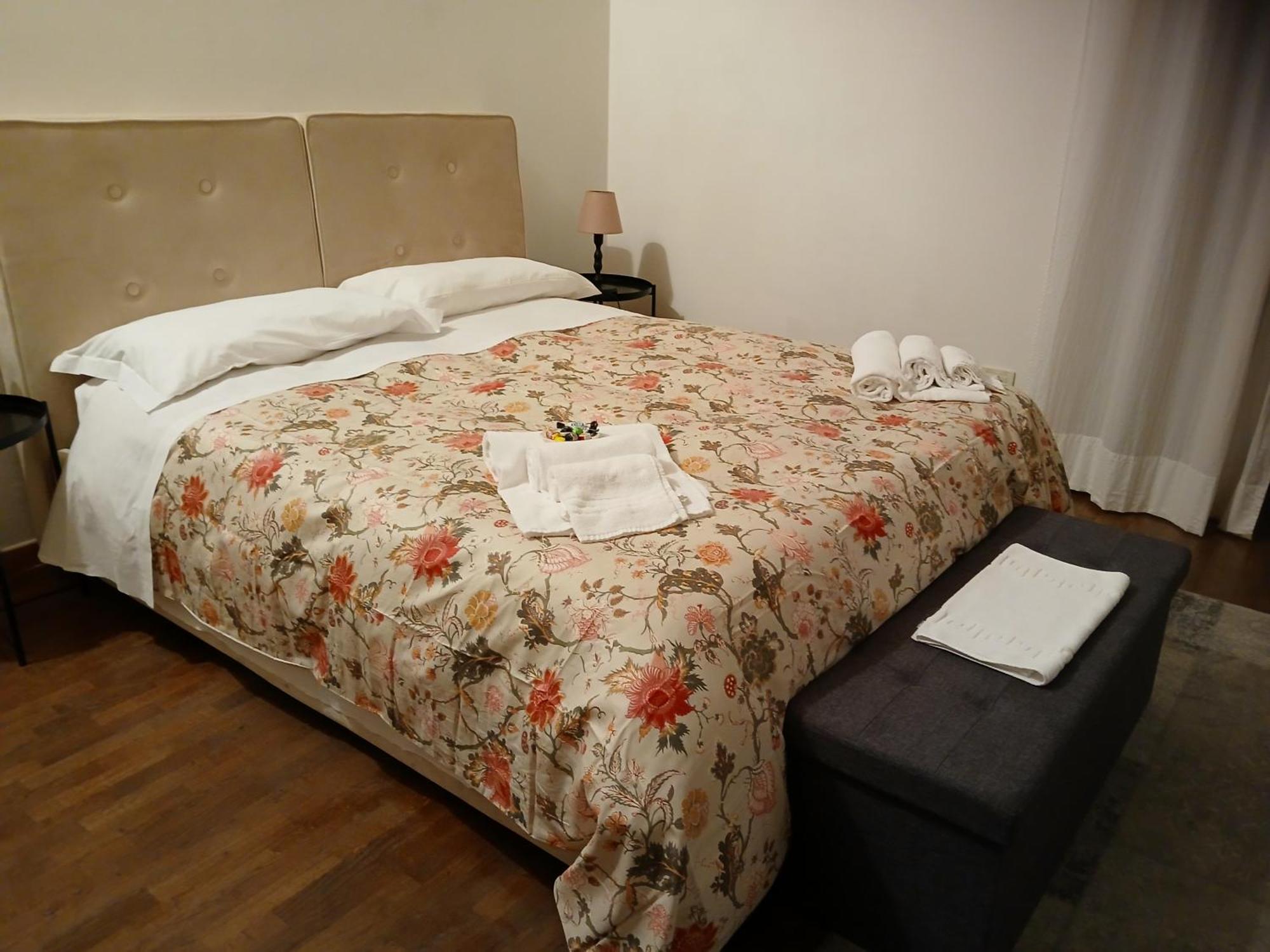 Bed and Breakfast Le 5 Vie Bérgamo Exterior foto